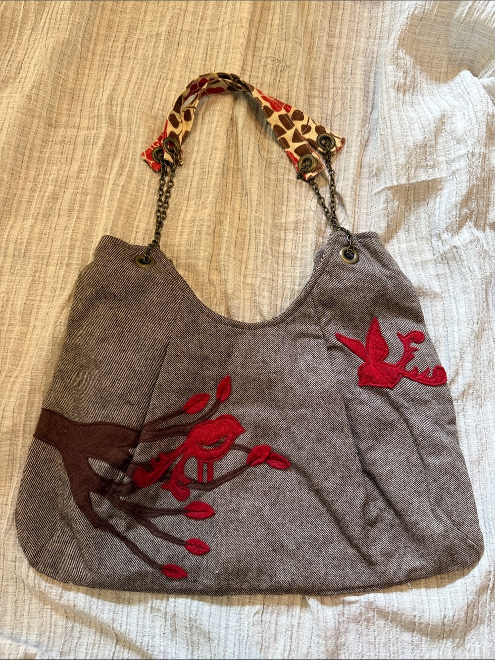 Gray Fabric Shoulder Bag with Red Appliqué Bird Design